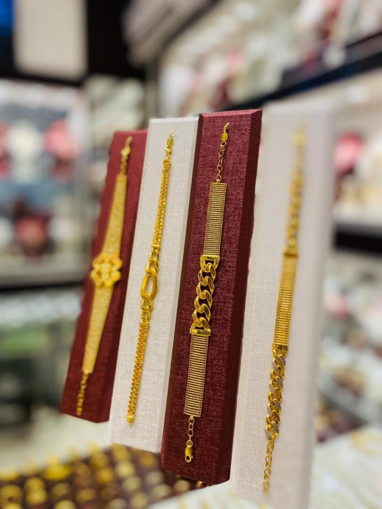 WhatsApp Image 2025-12-05 at 1.46.11 PM (3)